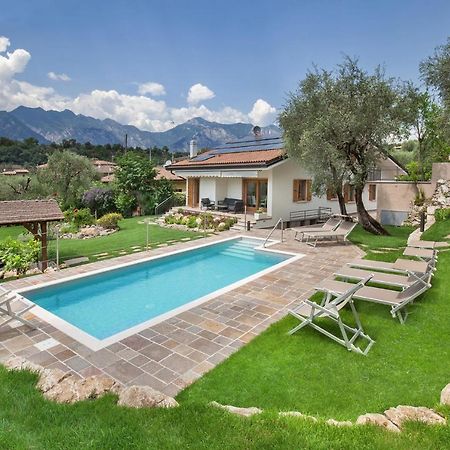 Villa Fani-Wellness & Relax マルチェージネ エクステリア 写真